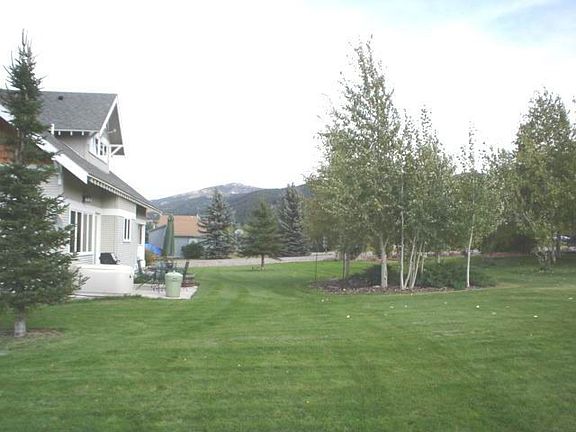 3rd image of 7205 Lorelei Dr