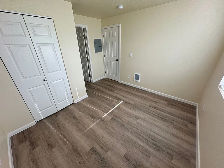 2215 Elm St SW — Photo 52