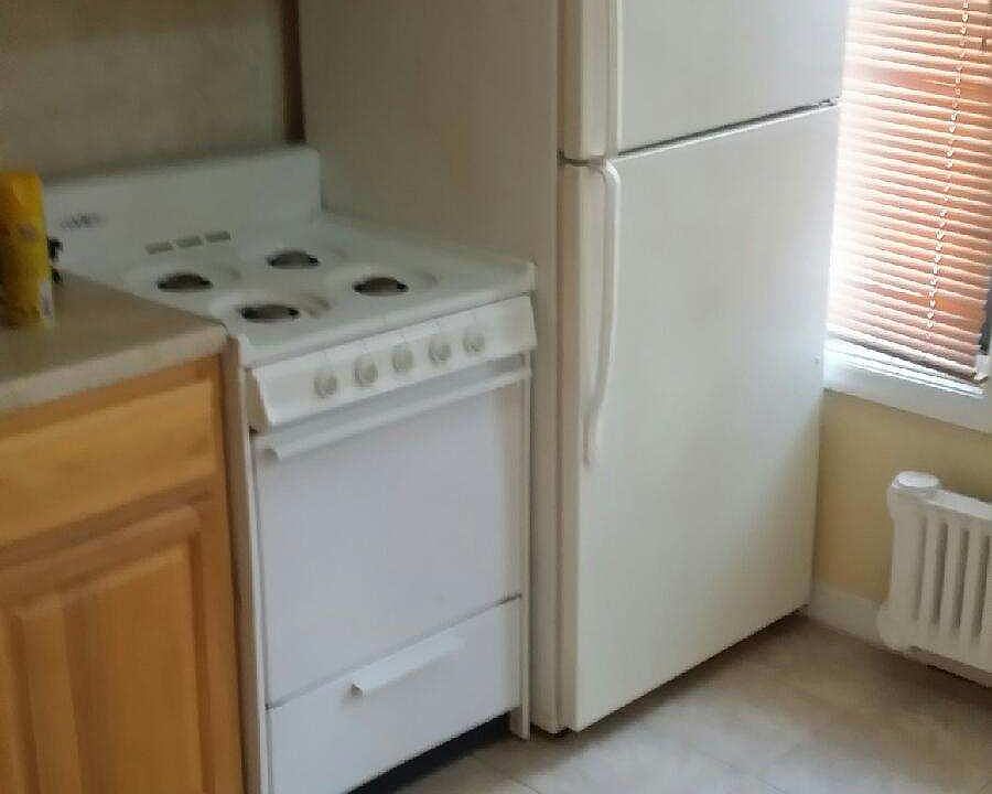 2nd image of 2418 Butler Pl #1