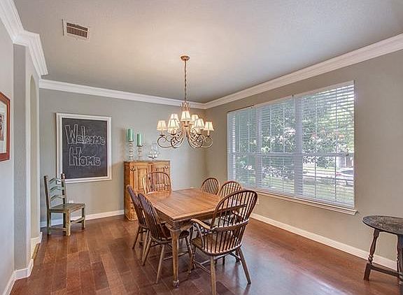 4th image of 1511 Colby Ln