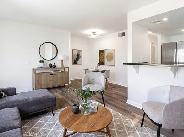 18209 Sierra Hwy Unit 30, Santa Clarita, CA 91351
