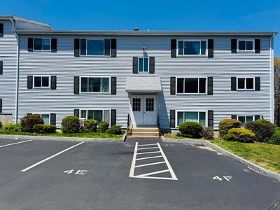 5455 N Main St APT 4E, Fall River, MA, 02720