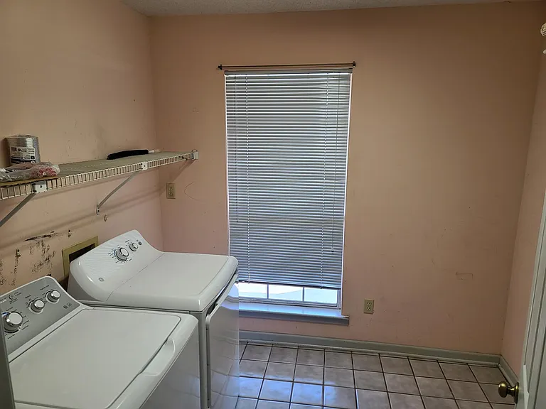 146 E Bayou Shr — Photo 15