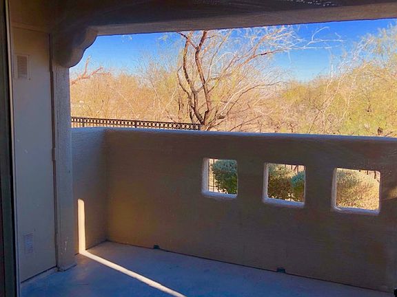 2nd image of 1908 Rio Canyon Ct Unit 101