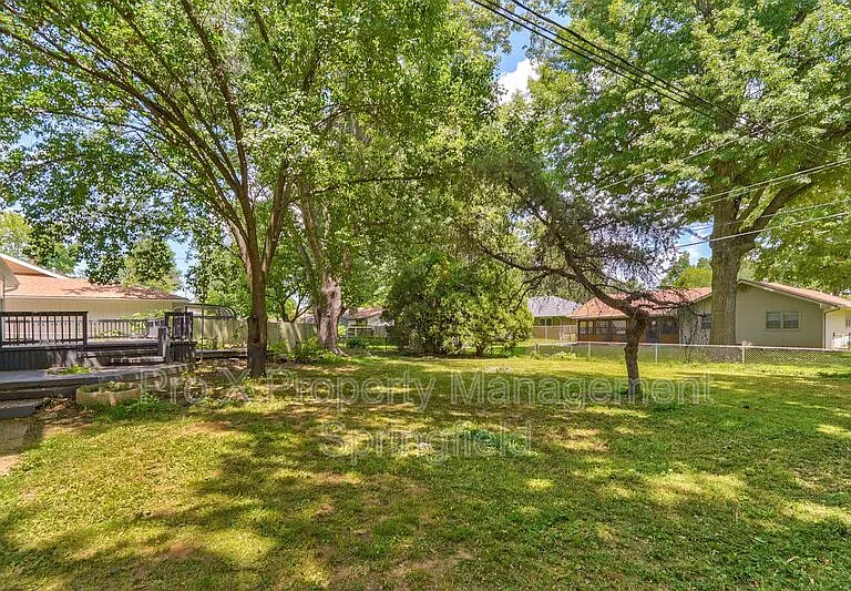 3332 S Southlyn Pl — Photo 23