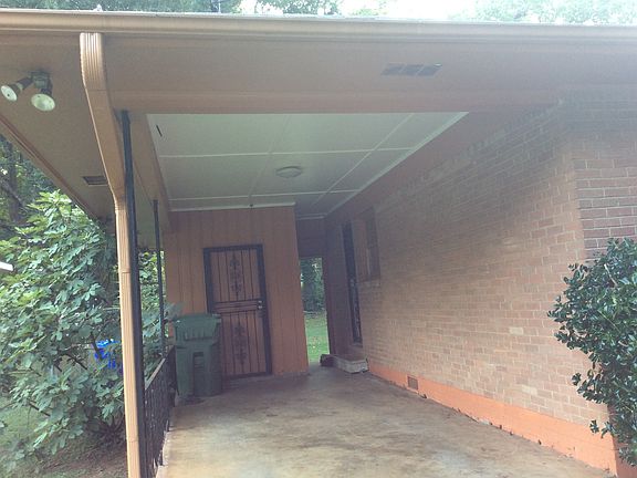 4th image of 2447 Baywood Dr SE