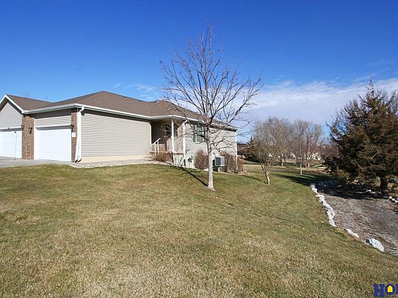 2nd image of 7716 Glynoaks Dr