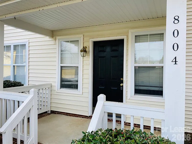 8004 Strandhill Rd — Photo 3
