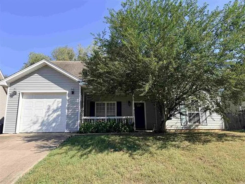 2714 Gage Dr