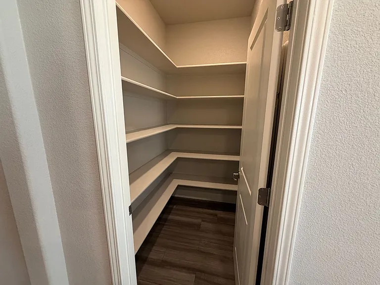 7285 Overture Dr — Photo 17