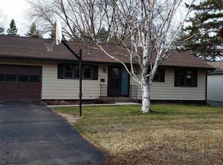 5230 Oakley St, Duluth, MN 55804