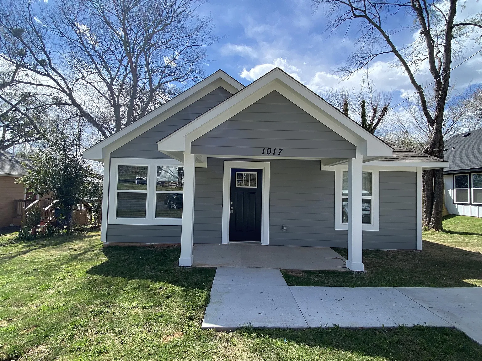 1017 South Scullin Avenue, Denison 75020 - 1 — Photo 1