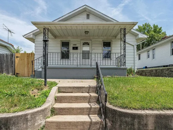 1726 Catalpa Ave, South Bend, IN 46613