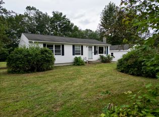 14 Dunn St, West Gardiner, ME 04345