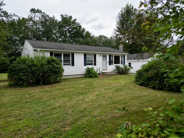 14 Dunn Street, West Gardiner, ME 04345