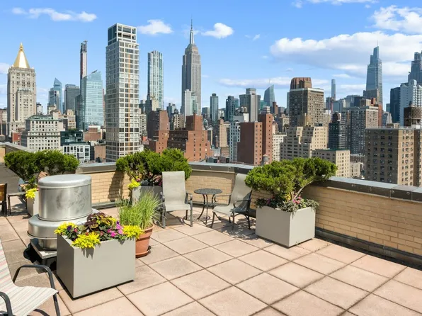 245 East 25th Street 17F image 15 of 16
