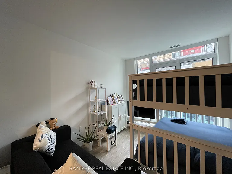 100 Dalhousie St #403 — Photo 10