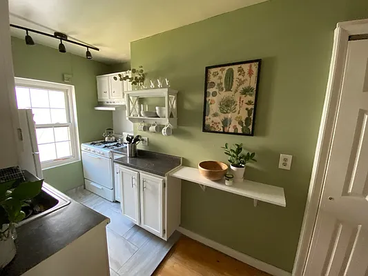 Rented by Brick Real Estate | media 34