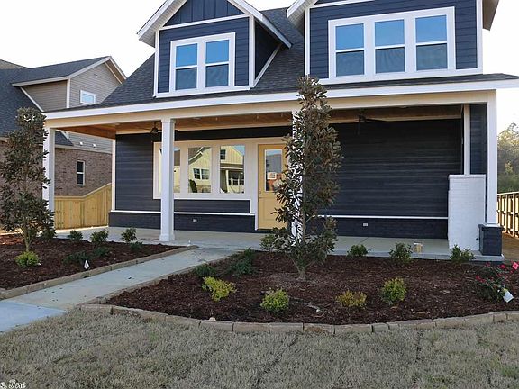 3rd image of 1218 Essex Dr
