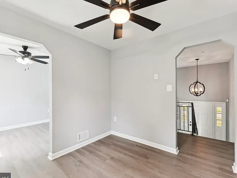 6901 Mumford St — Photo 5