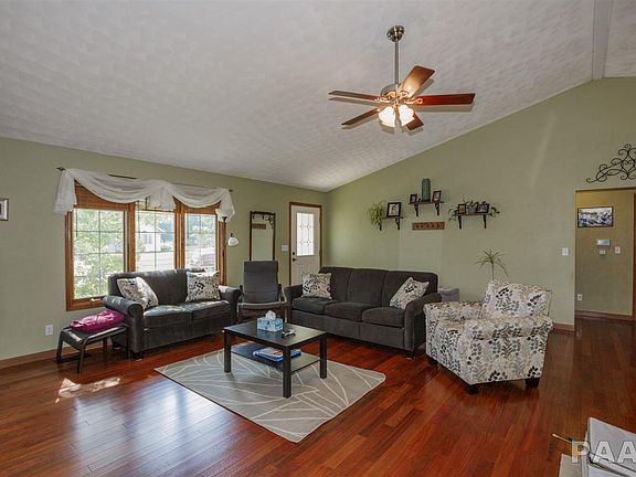 3rd image of 413 N Phil Gould Dr