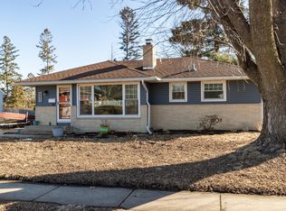 1706 28th St NW, Rochester, MN 55901