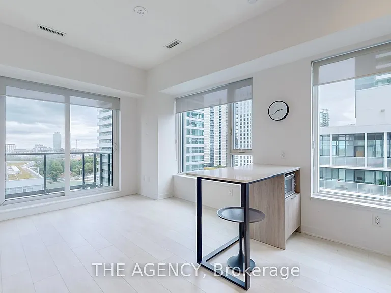 35 Tubman Ave #Penthouse 1115 — Photo 9