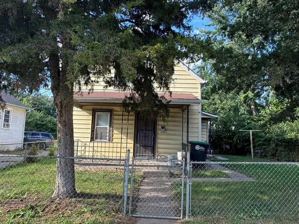 1812 Willis Ave, Omaha, NE 68110