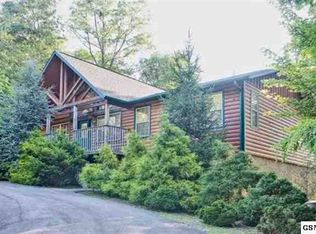711 Village Loop, Gatlinburg, TN 37738