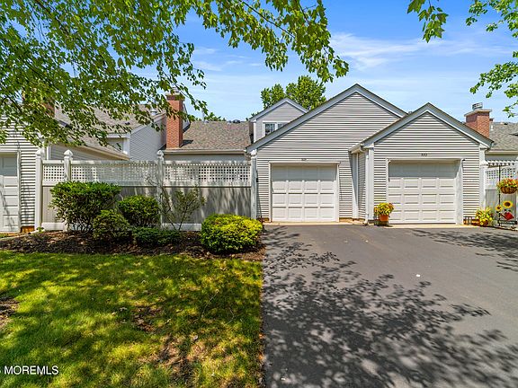 4th image of 53 Winthrop Road #53F