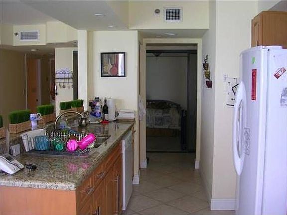 2nd image of 16425 Collins Ave APT 1415