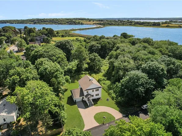 9 Spring St, Jamestown, RI 02835