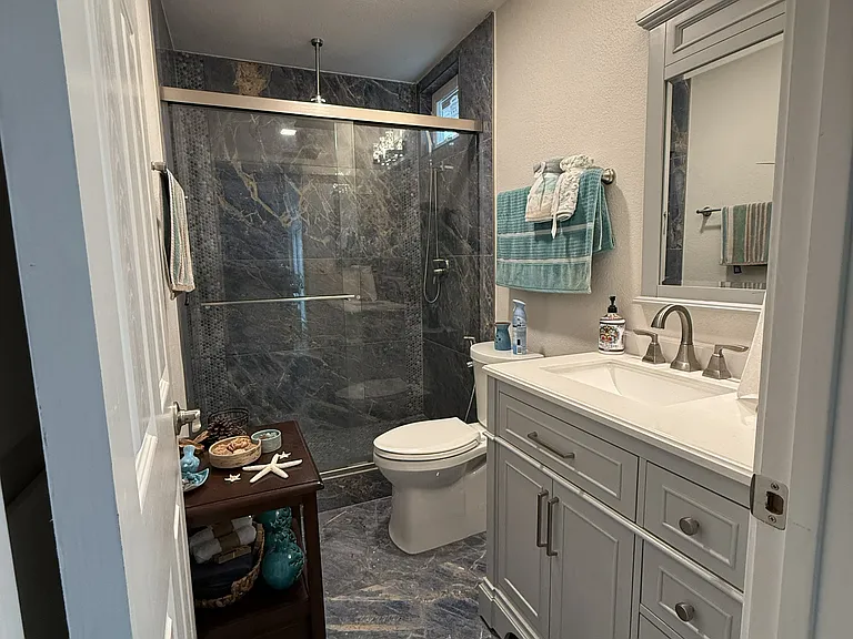 328 Flaming Oak Dr — Photo 8