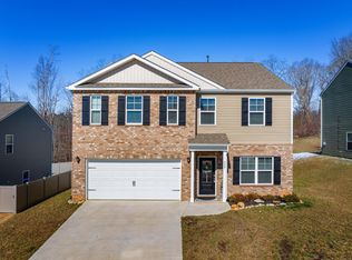 552 Cliff St, Morristown, TN 37814