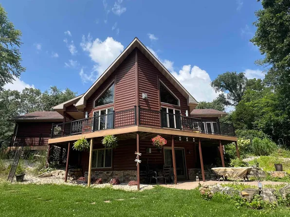 W5192 Airport Rd, New Glarus, WI 53574