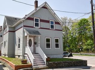 1 Allen Pl, Melrose, MA 02176