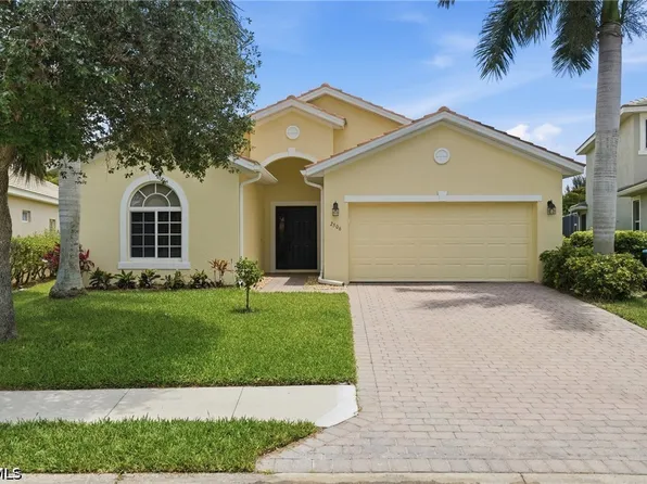 2506 Blackburn Cir, Cape Coral, FL 33991