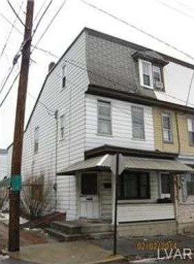 13 W Elm street - side view