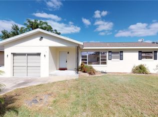 68 Crystal Dr, Debary, FL 32713