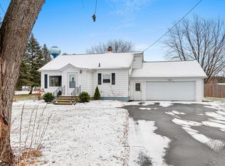 13068 Velp Ave, Suamico, WI 54313