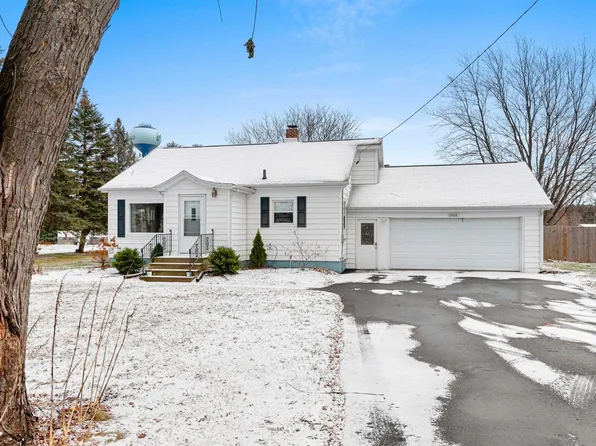 13068 Velp Ave, Suamico, WI 54313