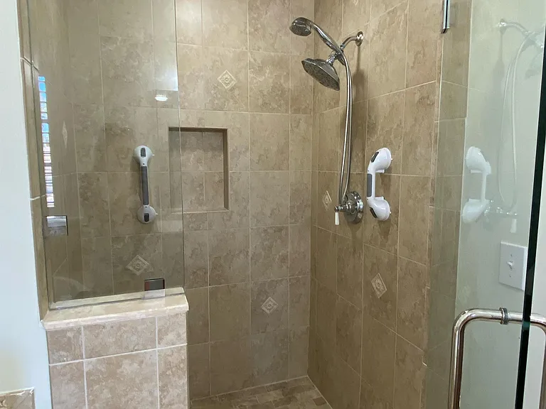 5009 River Bend Dr #1-C — Photo 18