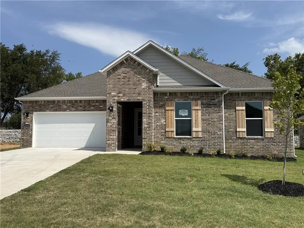 5284 Annika Ave, Springdale, AR 72762
