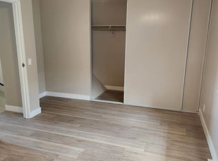 10564 White Oak Dr, Riverside, CA 92505