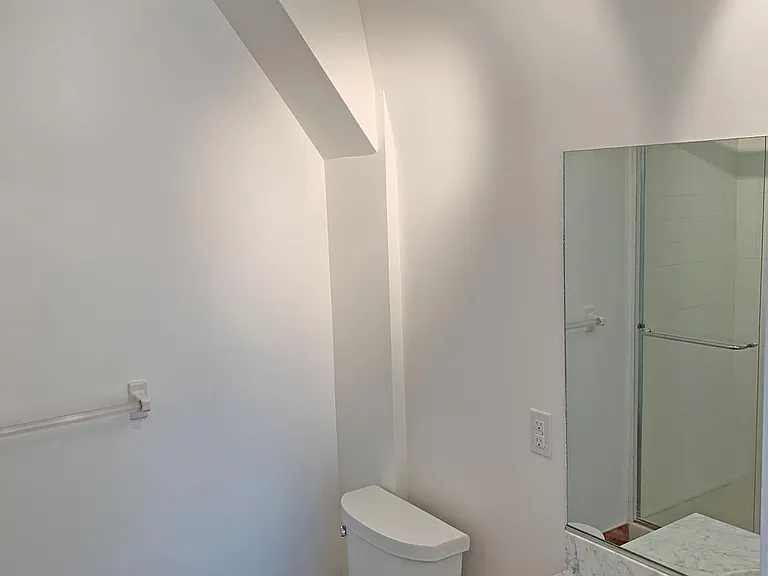 414 Old Lancaster Rd #405 — Photo 55