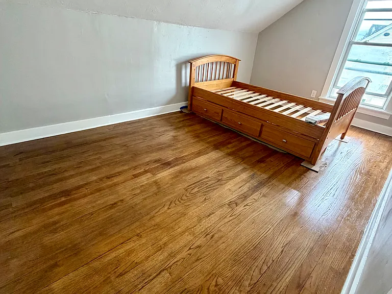 127 Brown St #3 — Photo 8