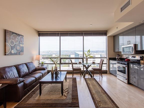 2nd image of 88 E San Fernando St Unit 1206