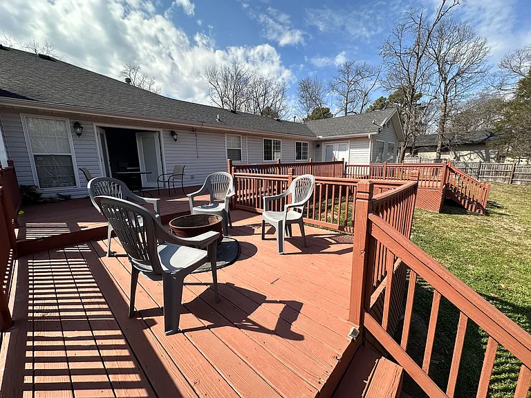 7 Stratton Ln — Photo 83