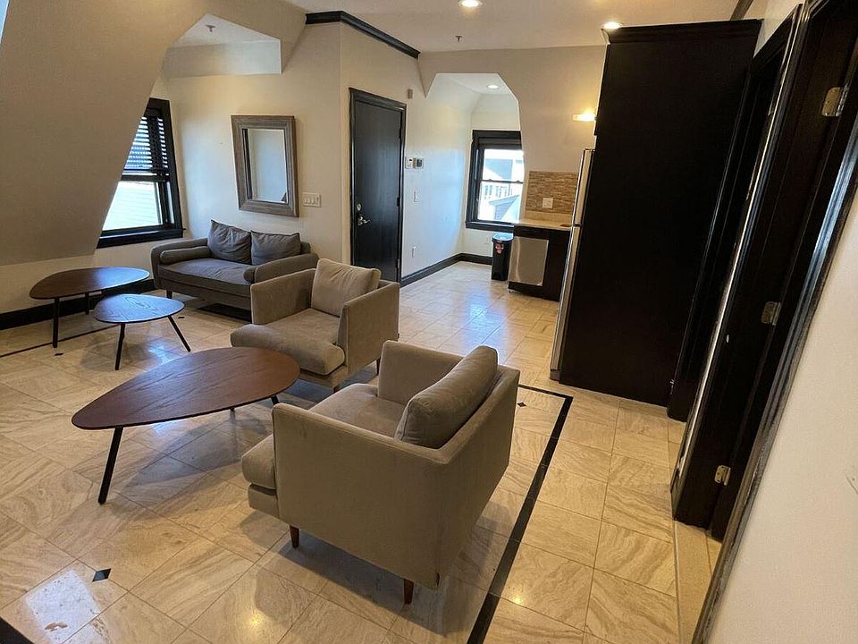 1st image of 5 Euclid Ave #3B
