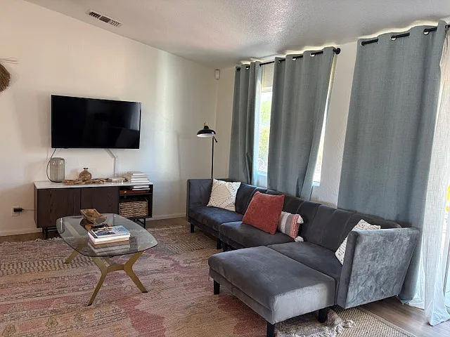 61852 Oleander Dr — Photo 8